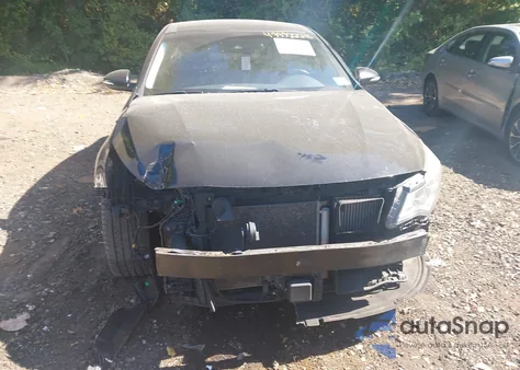 2018 Kia Optima Sx Turbo z USA, uszkodzony, nr VIN 5XXGW4L29JG227060